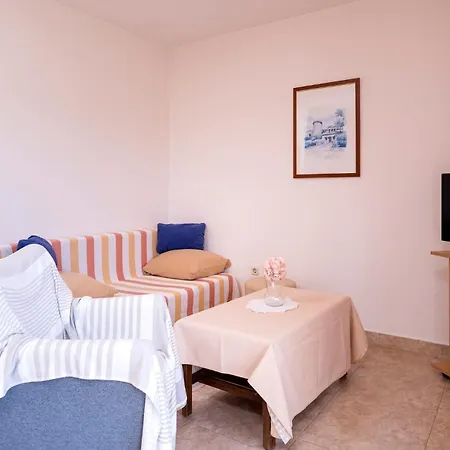 With A Parking Space Stari Grad, Hvar - 18458 Stari Grad (Hvar)
