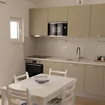 With Parking Space - Hvar - 18458 Stari Grad (Hvar)